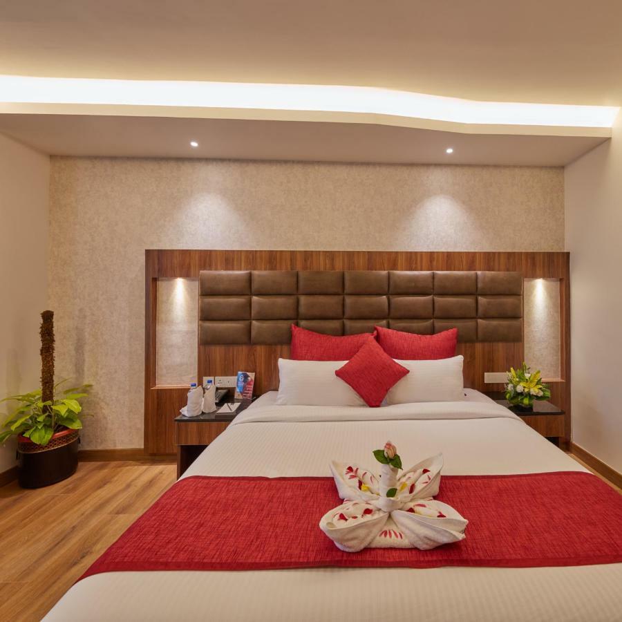 Shivas Galaxy Hotel Devanahalli Ngoại thất bức ảnh
