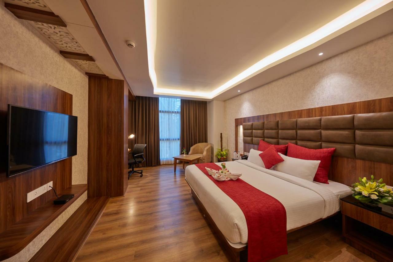 Shivas Galaxy Hotel Devanahalli Ngoại thất bức ảnh